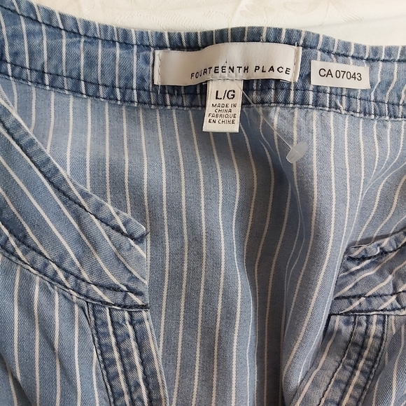 Fourteenth PLACE Striped Blouse - Picture 5 of 9